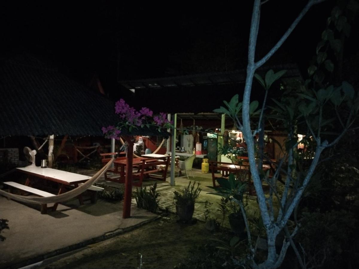 Nazri Nipah Camp Pangkor Otel Kampung Teluk Nipah Dış mekan fotoğraf